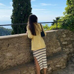 Banana Republic Yellow Blazer jacket Modern Fit office wear size 2 Petite small